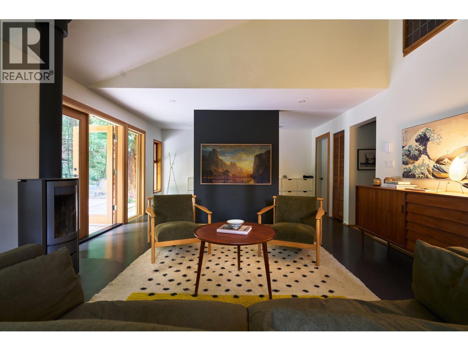 4759 Mountain Highway Property Photo 1