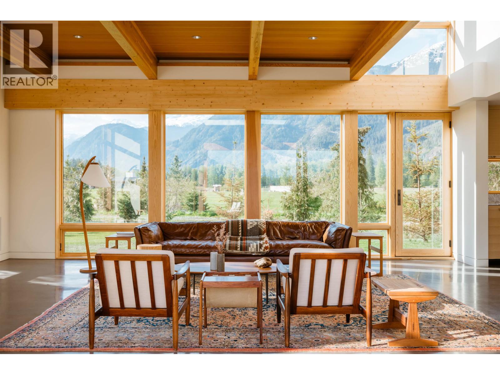 9209 Pemberton Meadows Road Property Photo 8