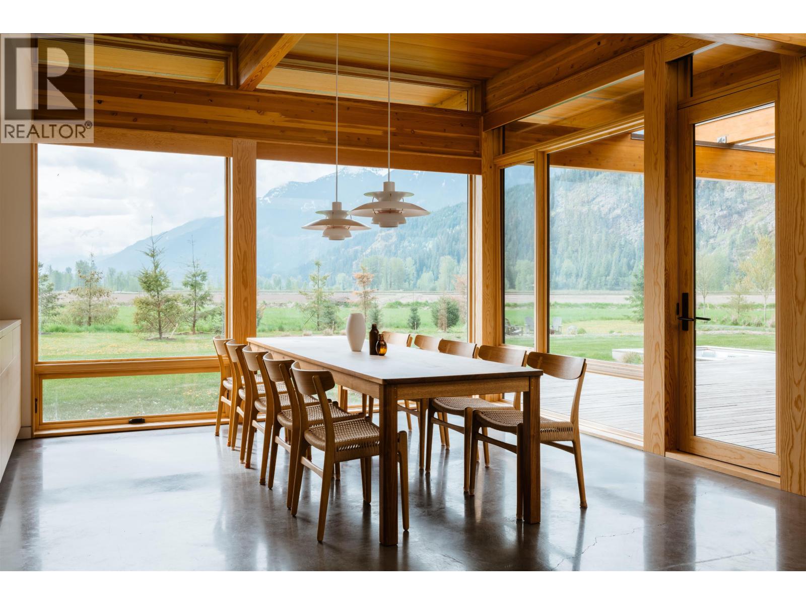 9209 Pemberton Meadows Road Property Photo 12