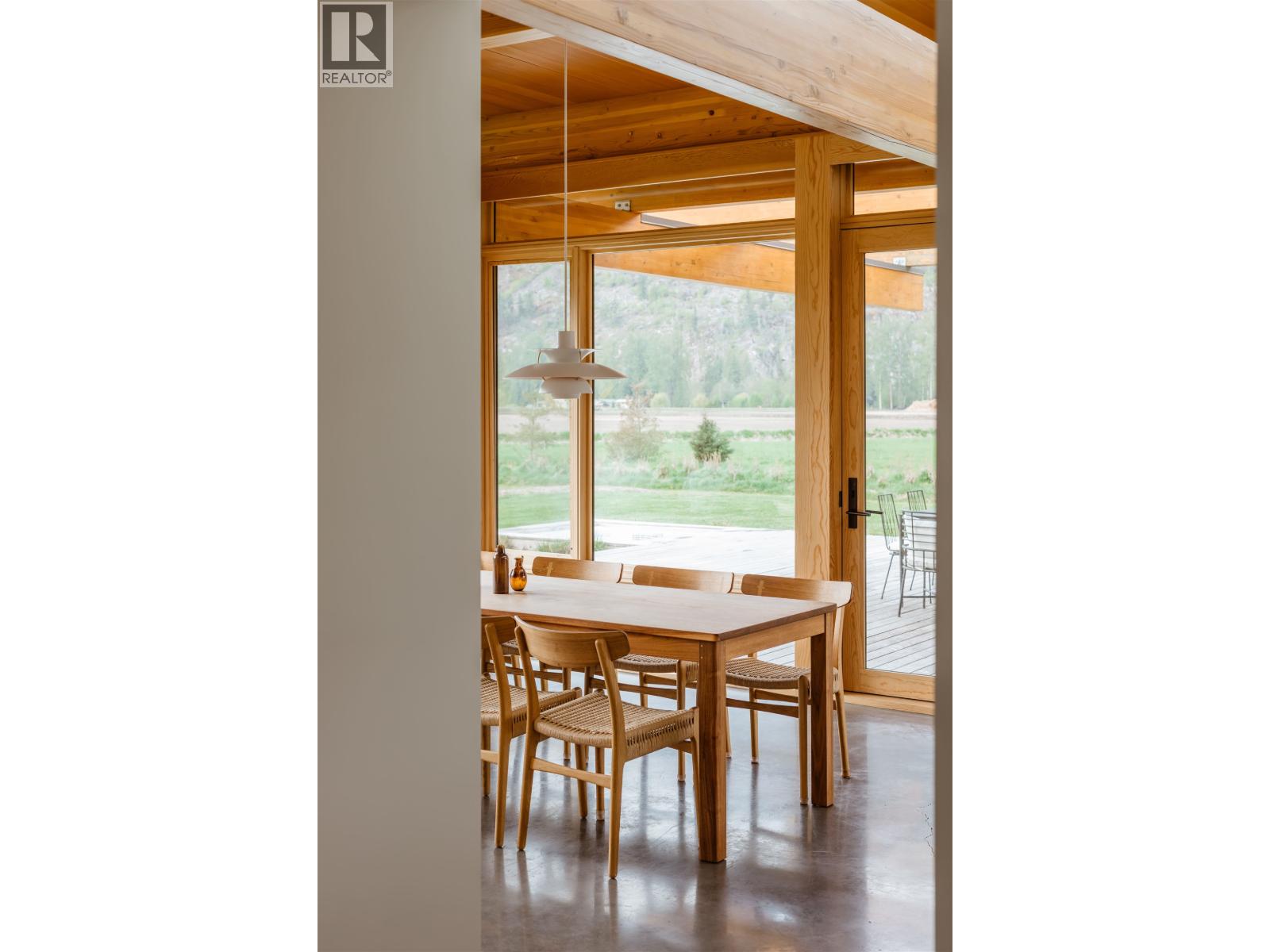 9209 Pemberton Meadows Road Property Photo 13