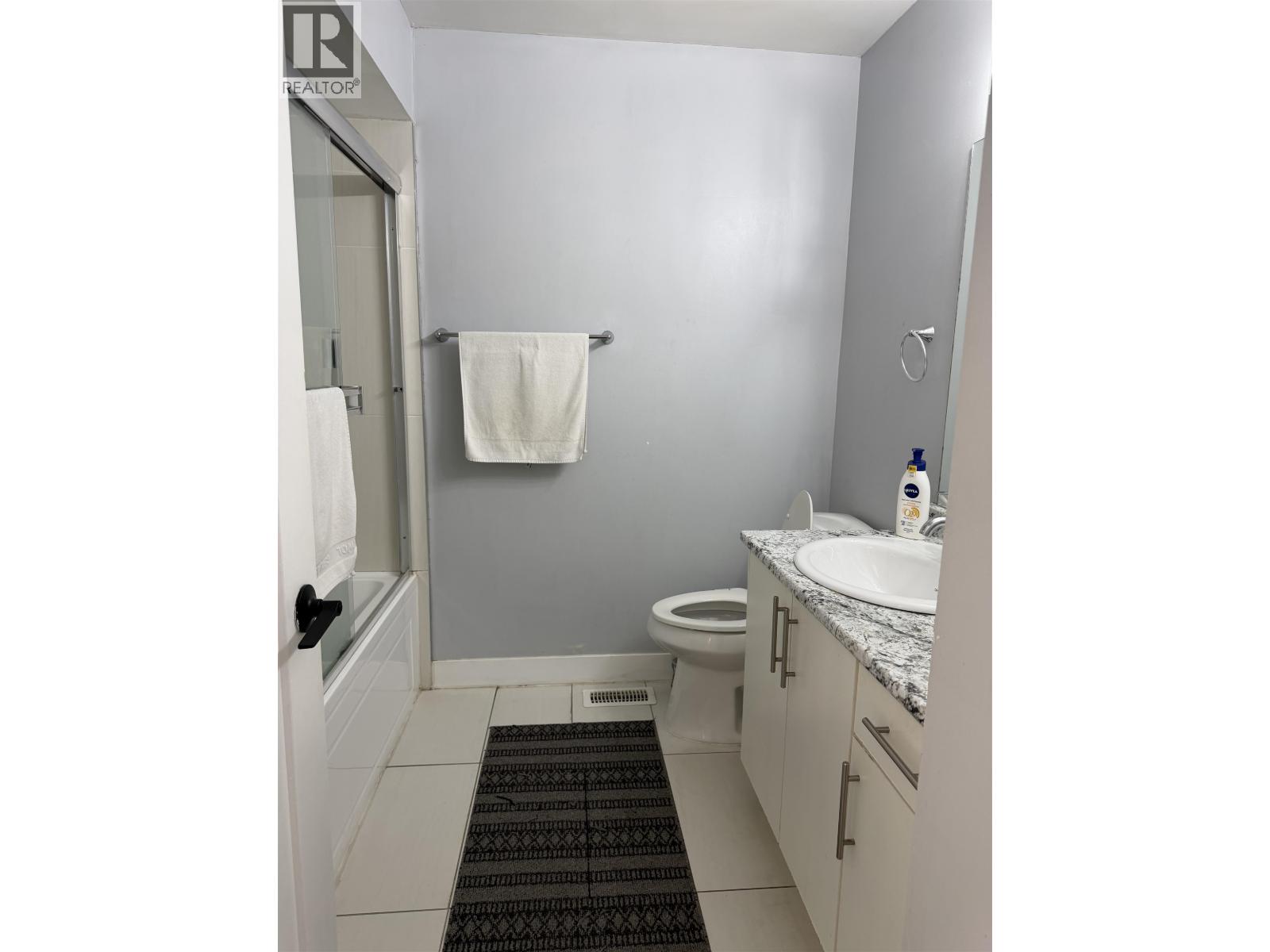 5237 12 Avenue Property Photo 13