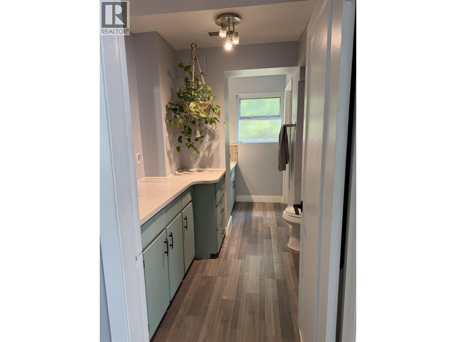 5237 12 Avenue Property Photo 18