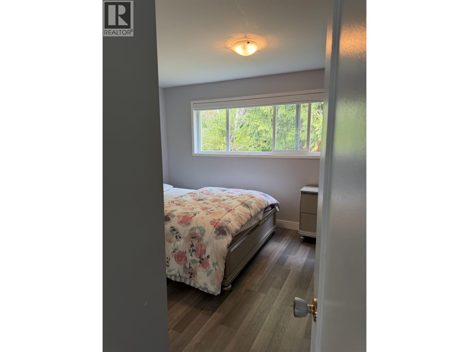 5237 12 Avenue Property Photo 20