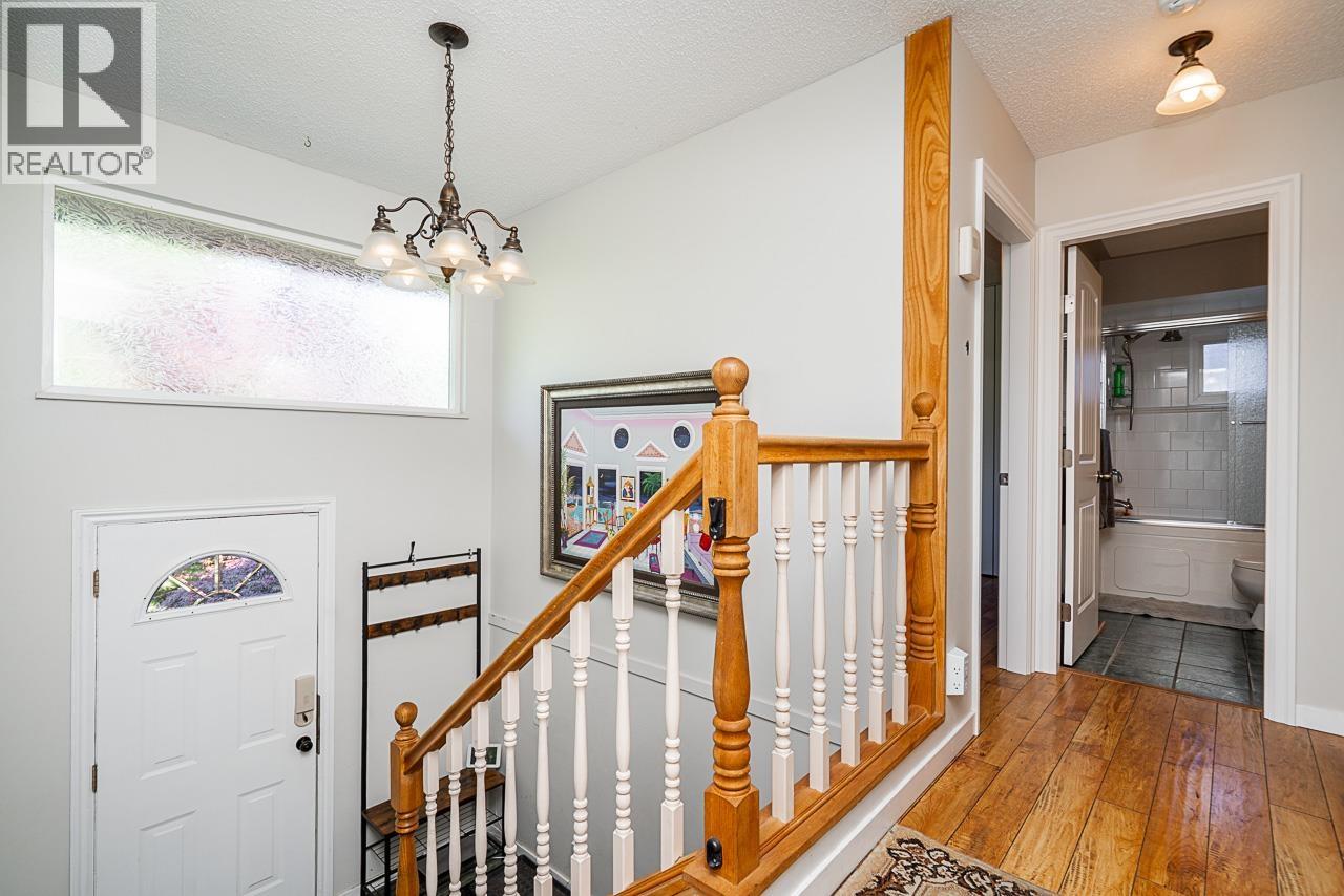 404 Mundy Street Property Photo 15