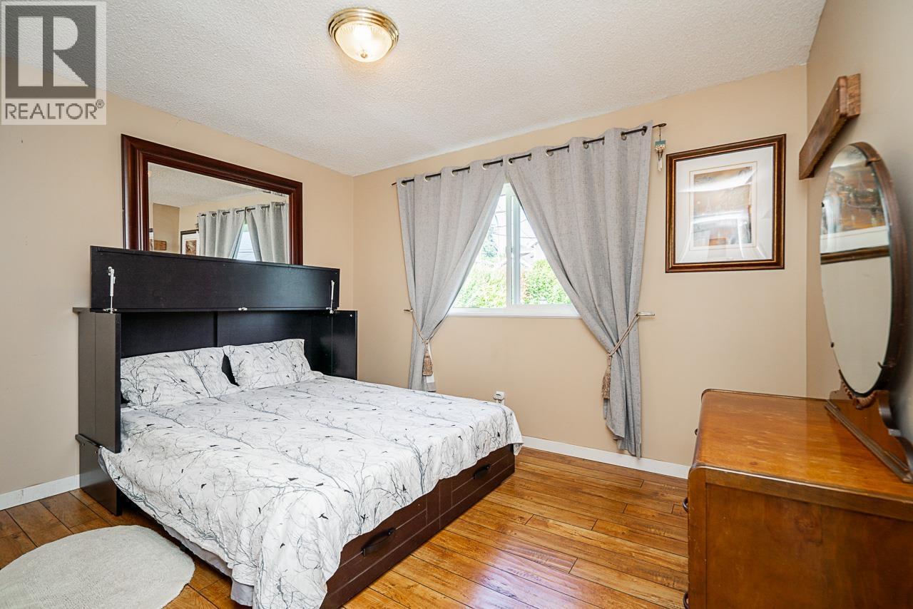 404 Mundy Street Property Photo 22