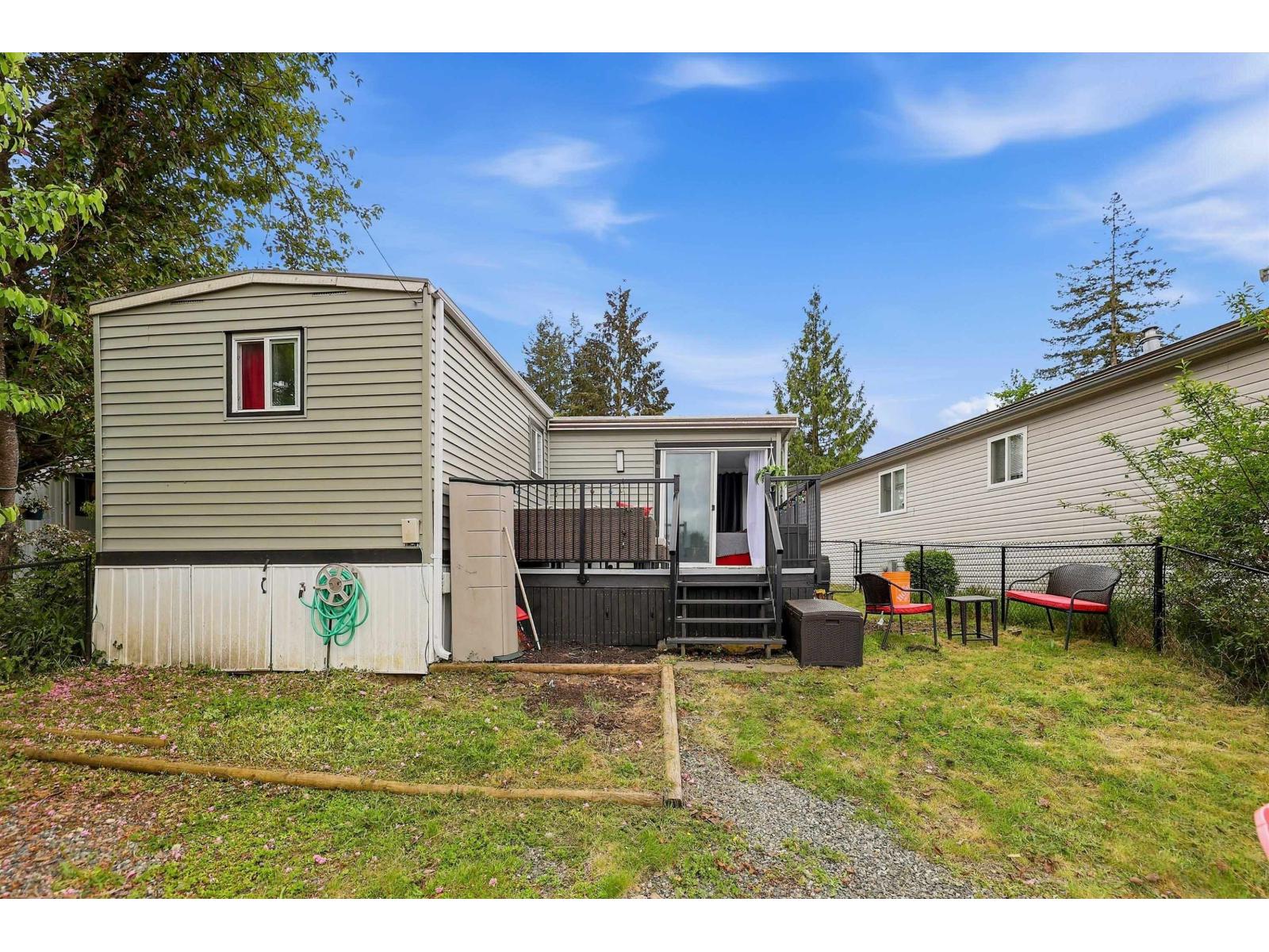 52 24330 Fraser Highway Property Photo 30