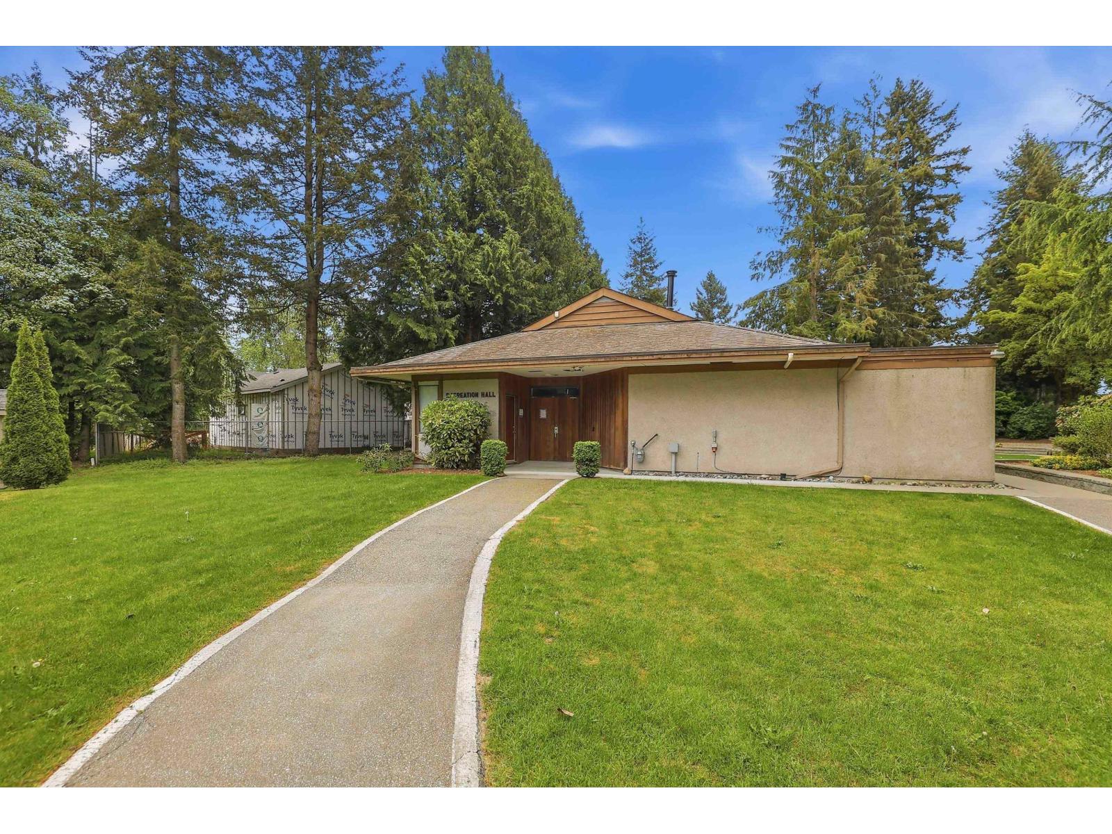 52 24330 Fraser Highway Property Photo 34