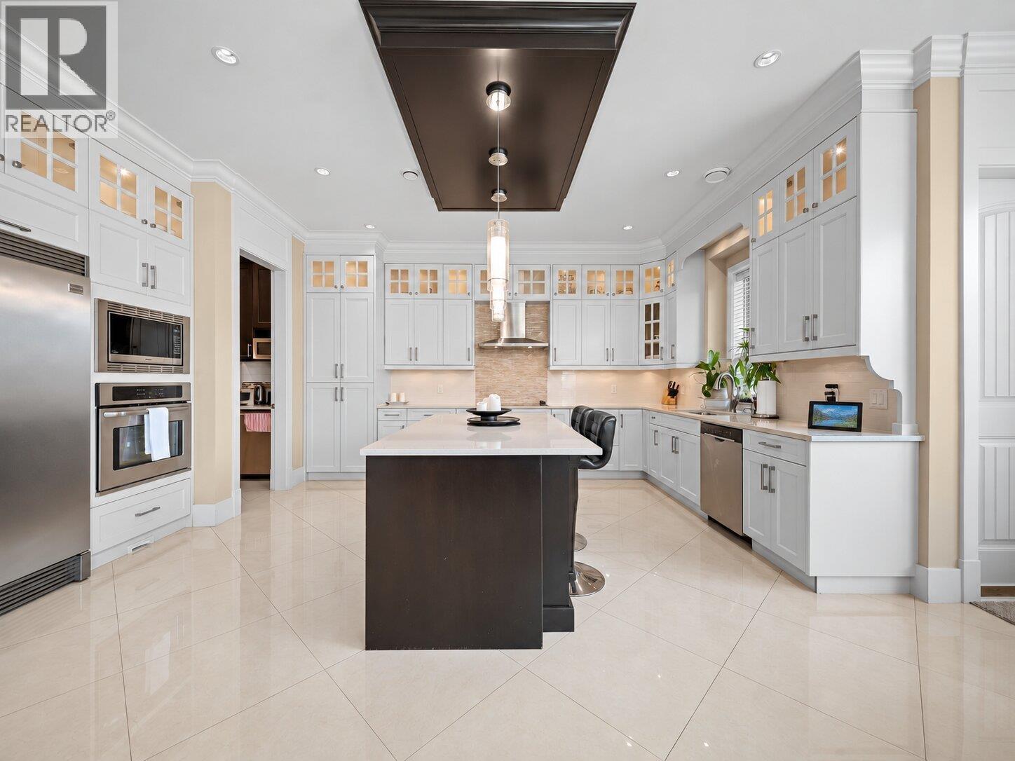 11300 Kingsgrove Avenue Property Photo 6