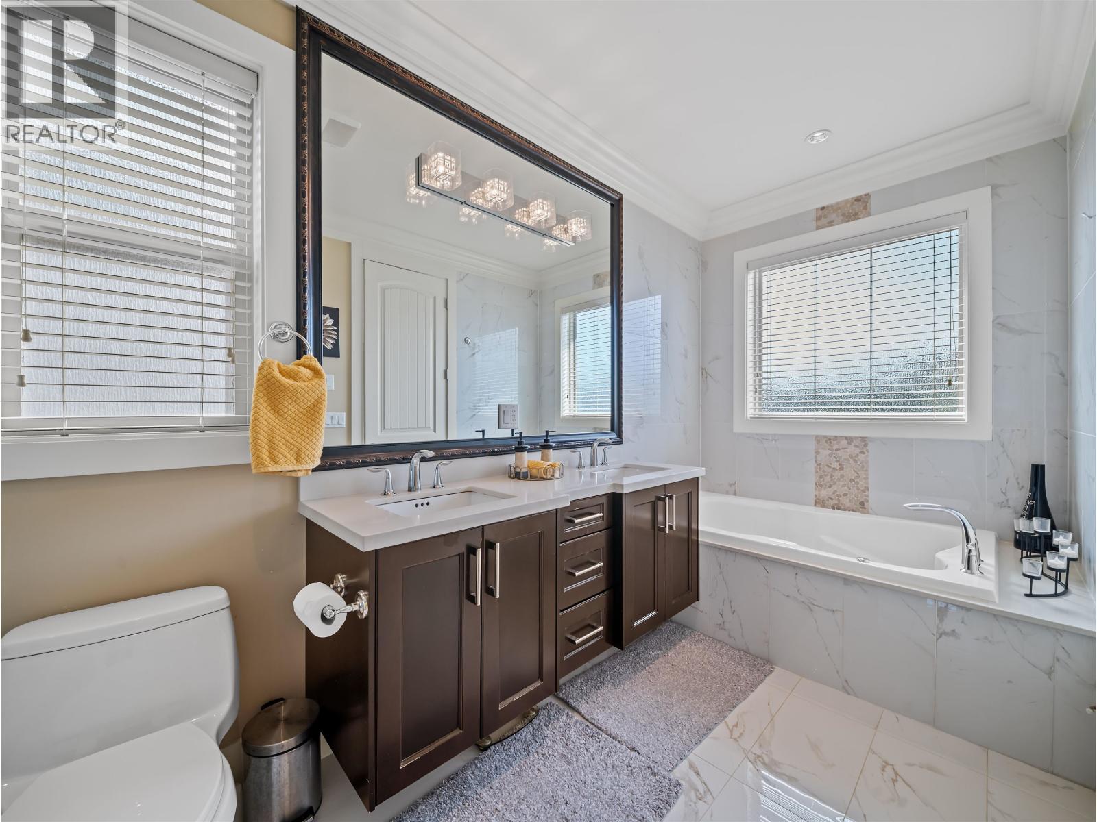 11300 Kingsgrove Avenue Property Photo 13