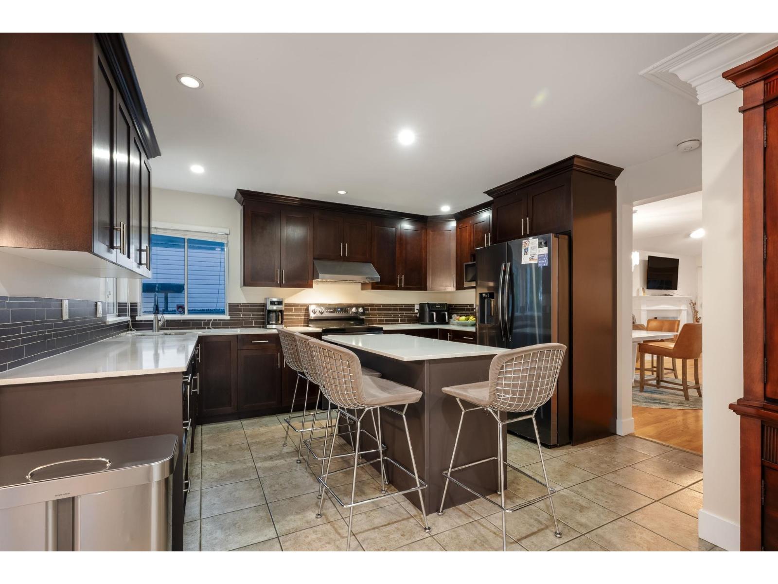 15295 111a Avenue Property Photo 12