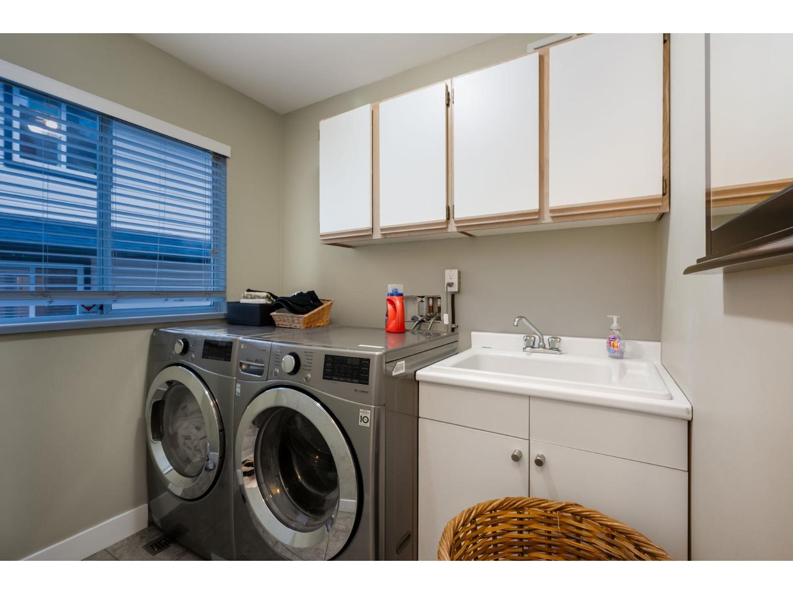 15295 111a Avenue Property Photo 18