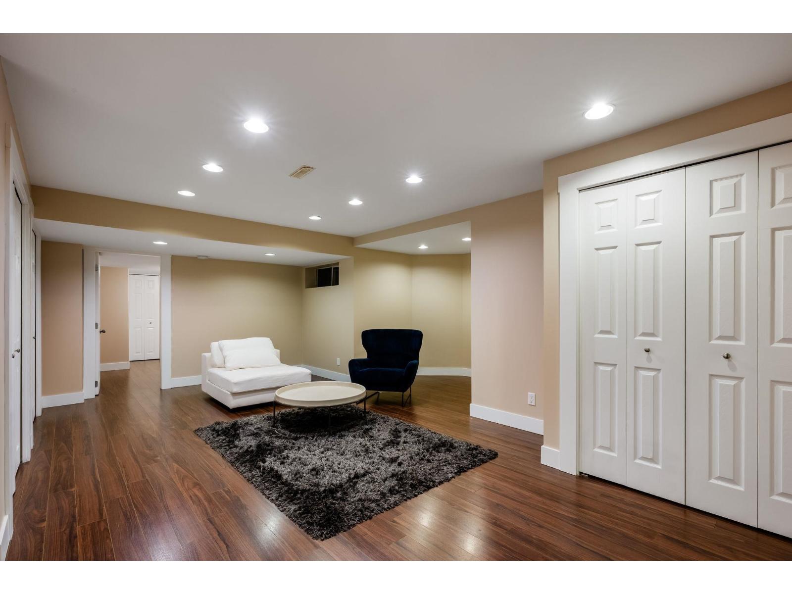 15295 111a Avenue Property Photo 19