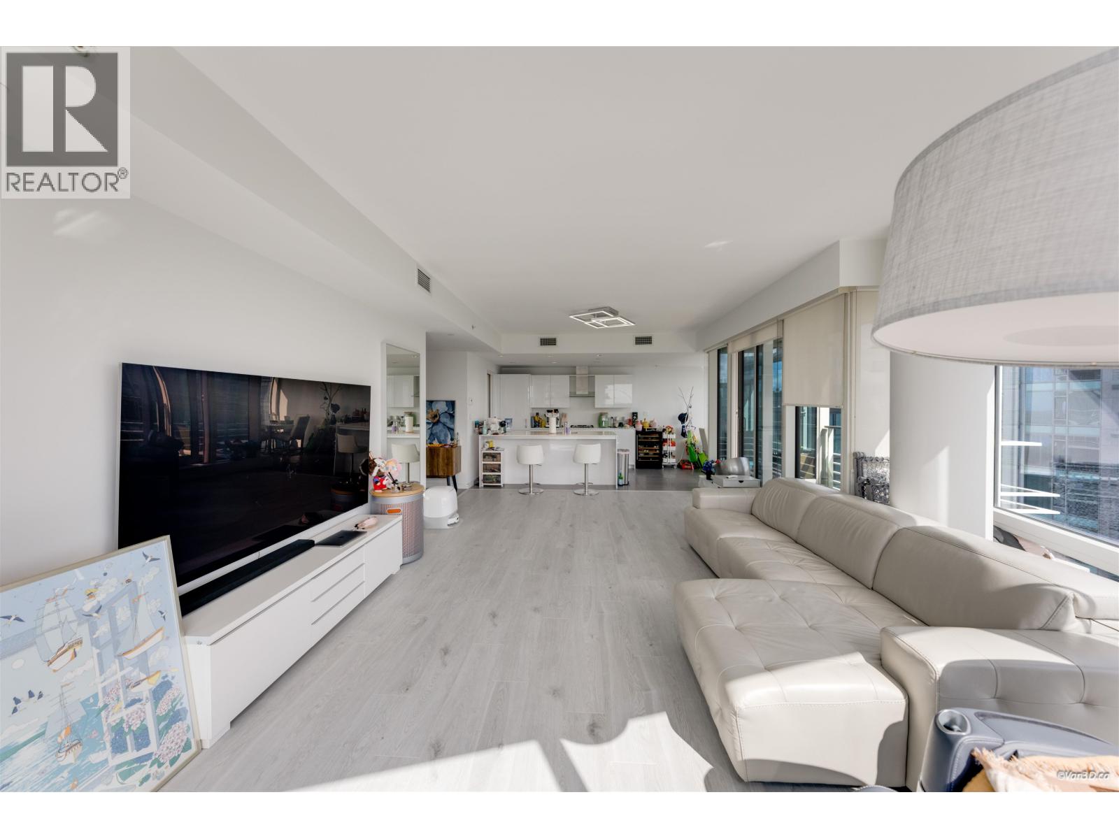 1004 5171 Brighouse Way Property Photo 4