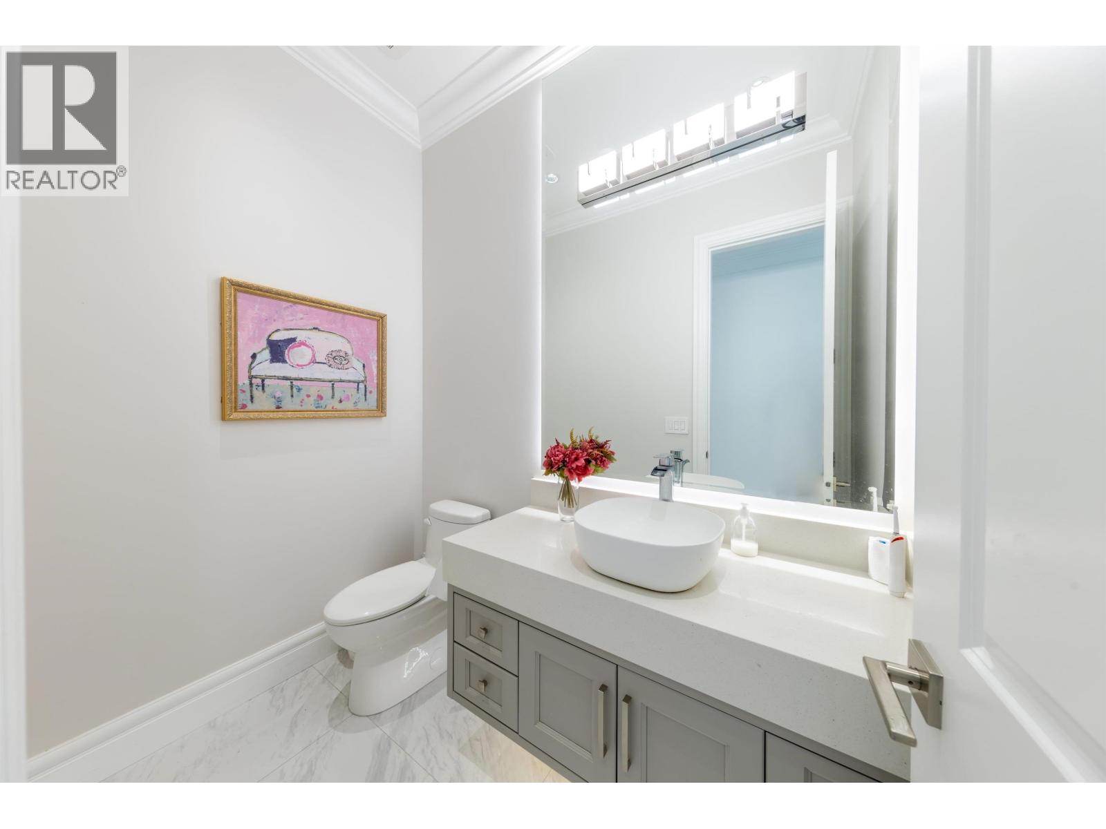10740 Anahim Drive Property Photo 15