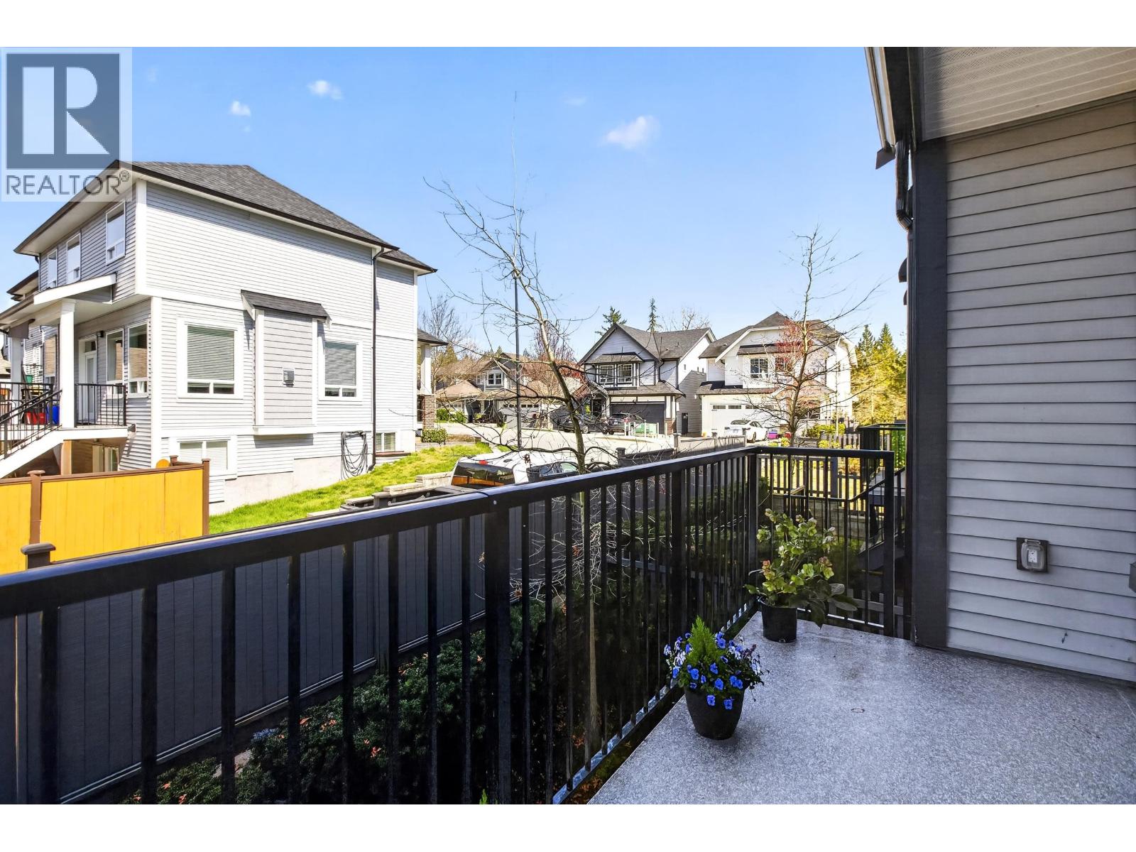 7 11272 240 Street Property Photo 25