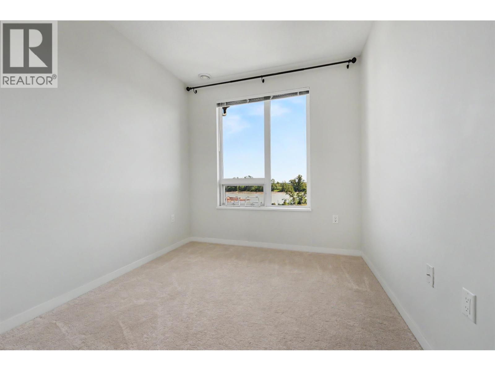 604 3289 Riverwalk Avenue Property Photo 17