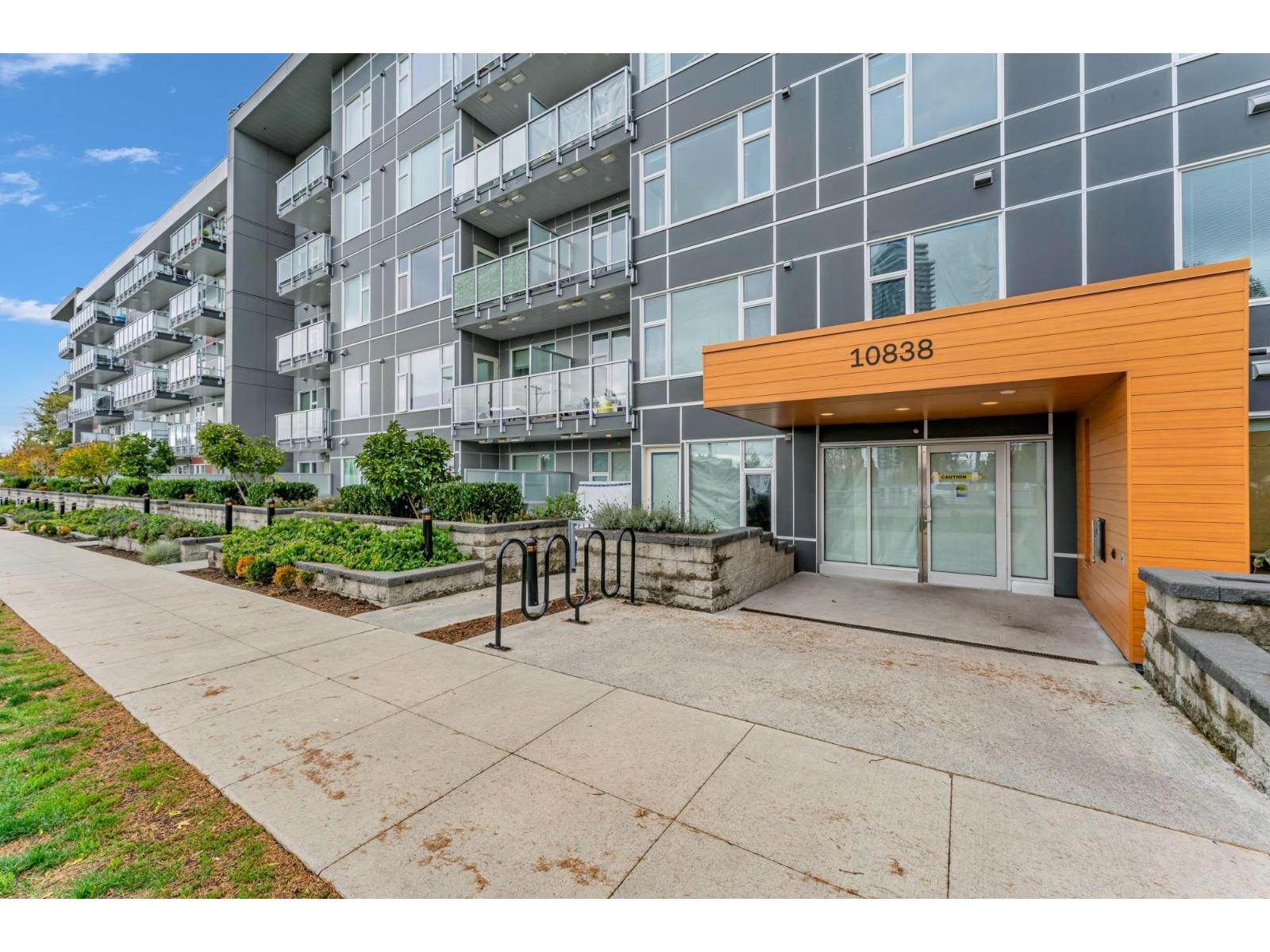 516 10838 WHALLEY BOULEVARD Property Photo 1