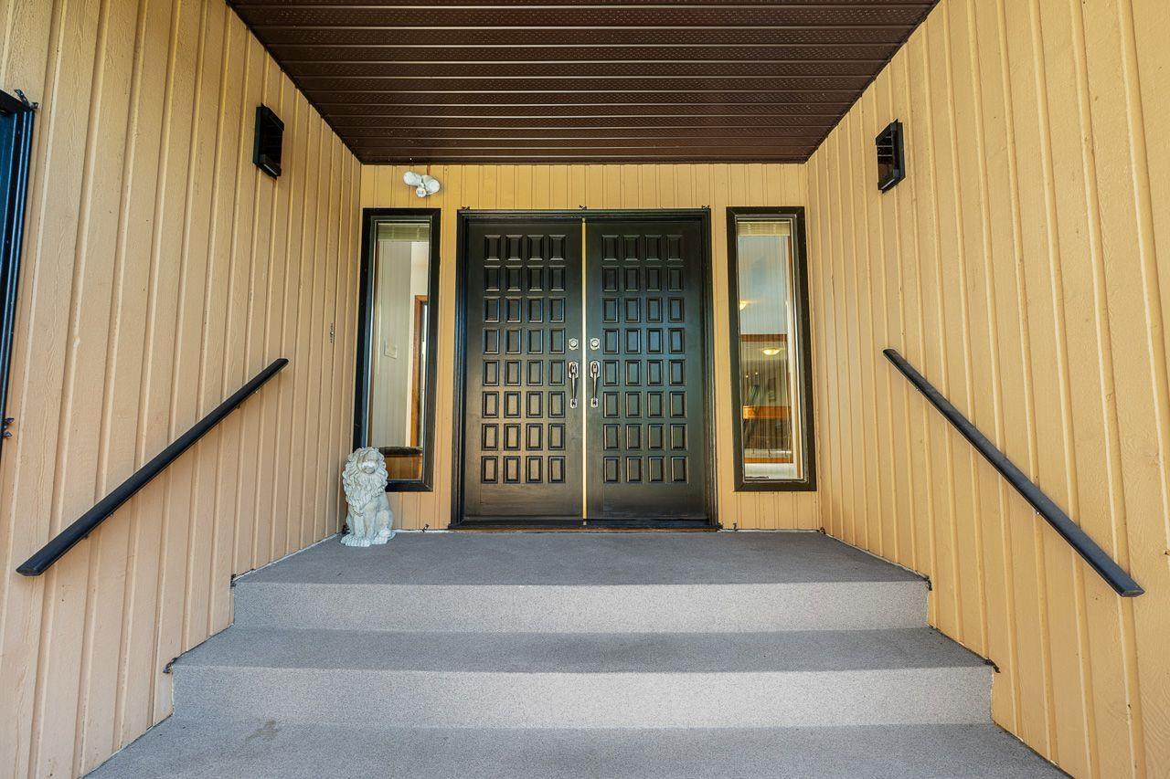 3762 Nanaimo Crescent Property Photo 26