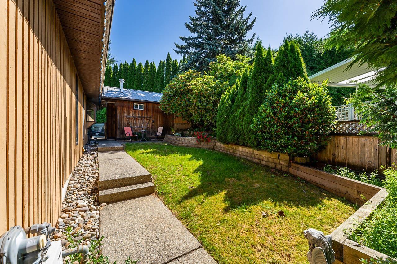 3762 Nanaimo Crescent Property Photo 37