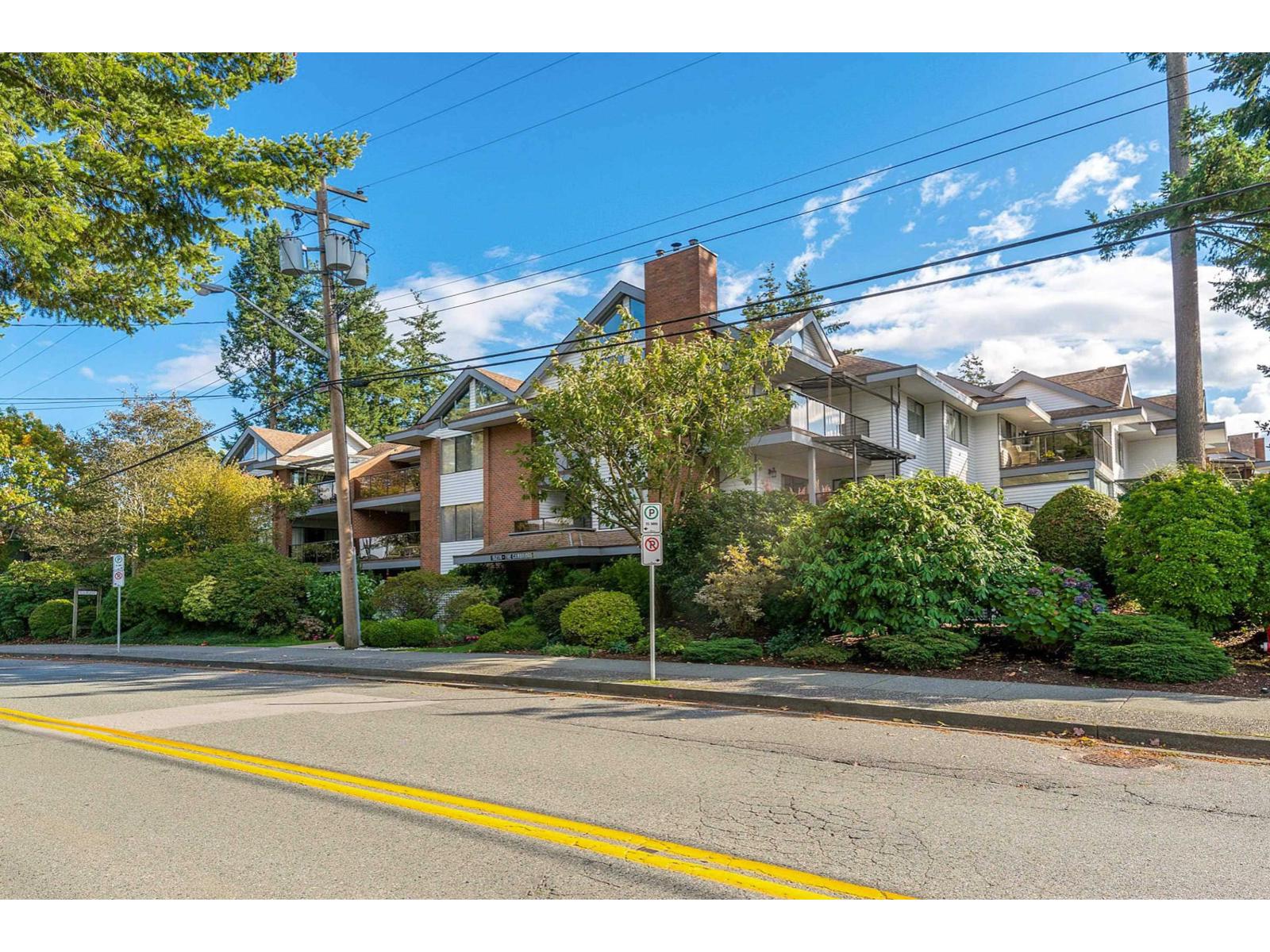 305 15270 17 Avenue Property Photo 2