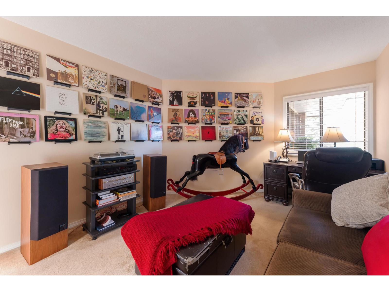 305 15270 17 Avenue Property Photo 21