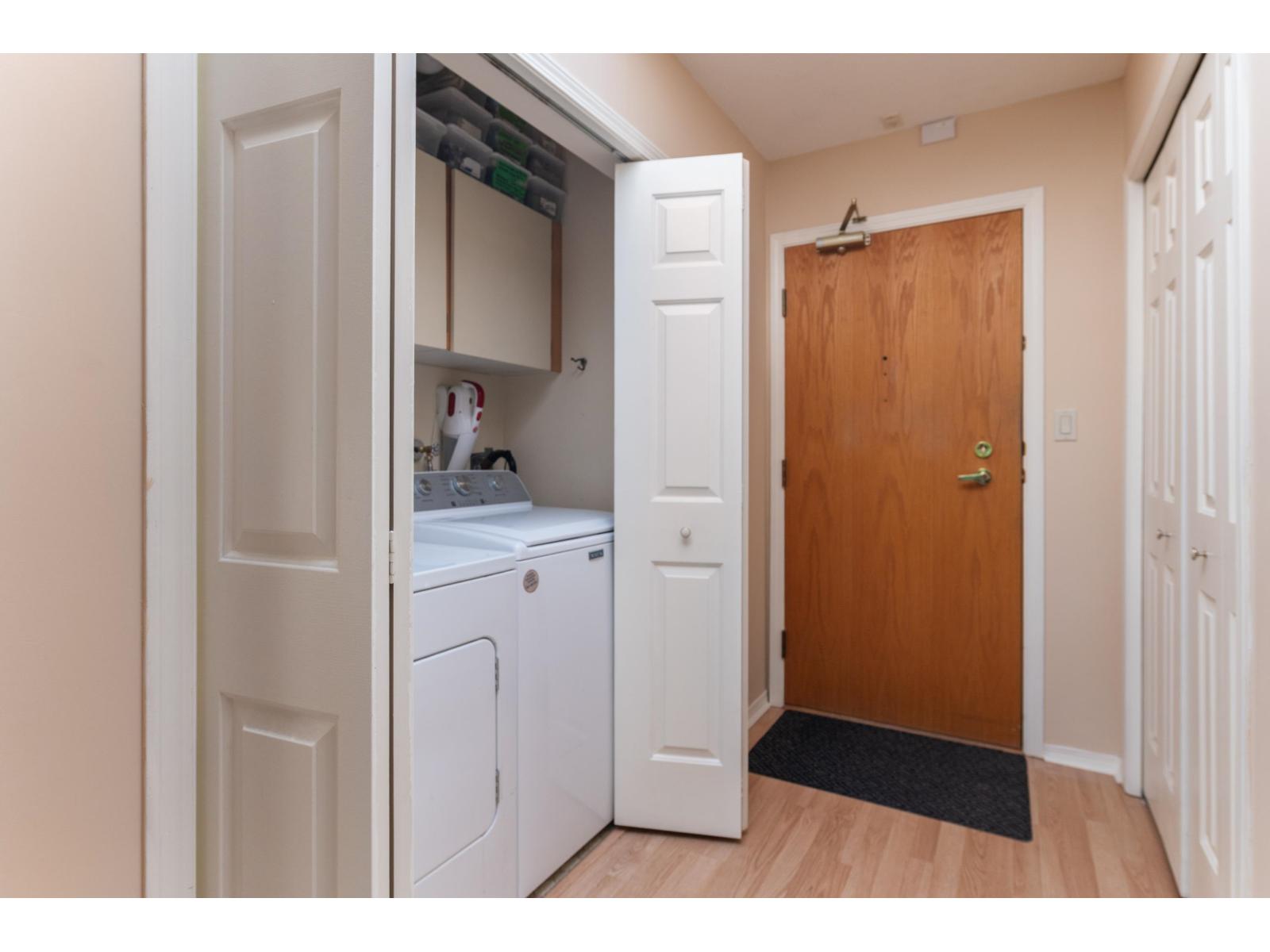 305 15270 17 Avenue Property Photo 22