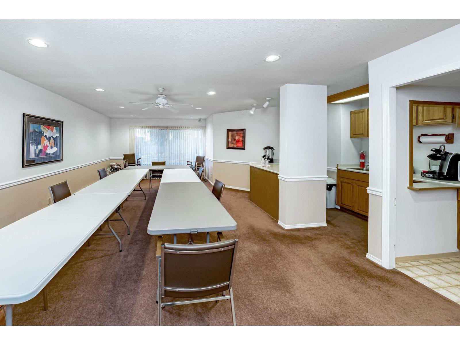 305 15270 17 Avenue Property Photo 26