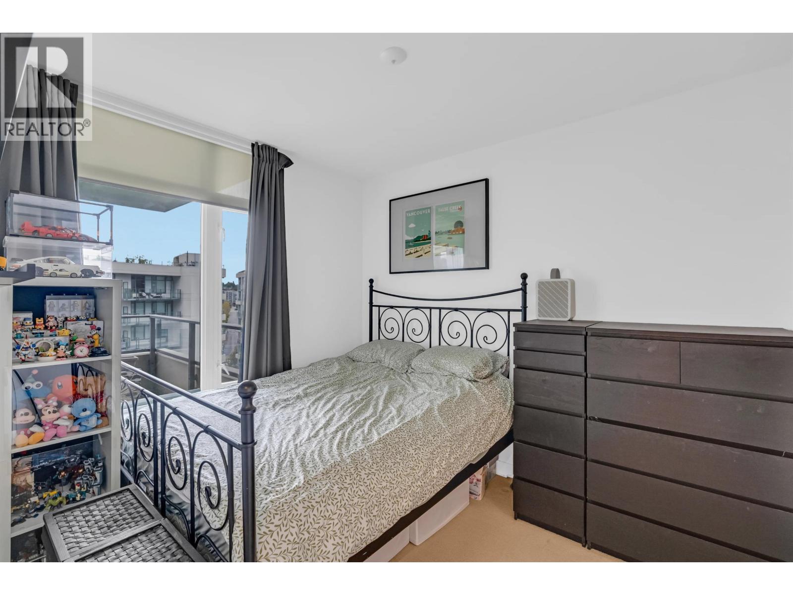 908 110 Switchmen Street Property Photo 7