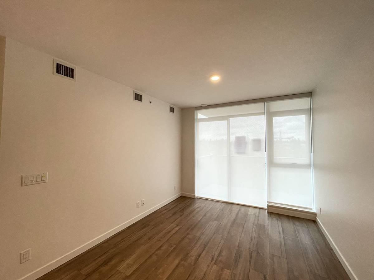 7xx 10448 University Dr Property Photo 15