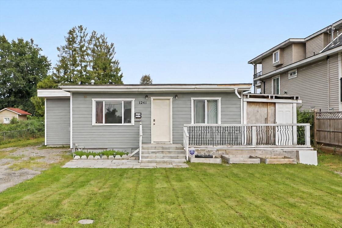 12441 113 Avenue Property Photo 1