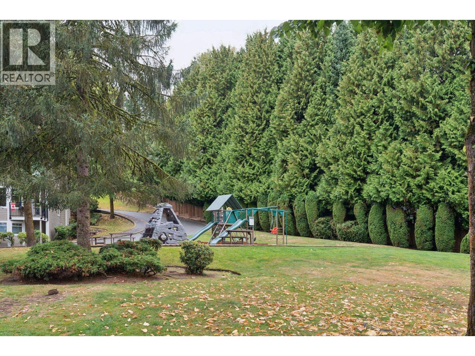 10 1140 Falcon Drive Property Photo 16