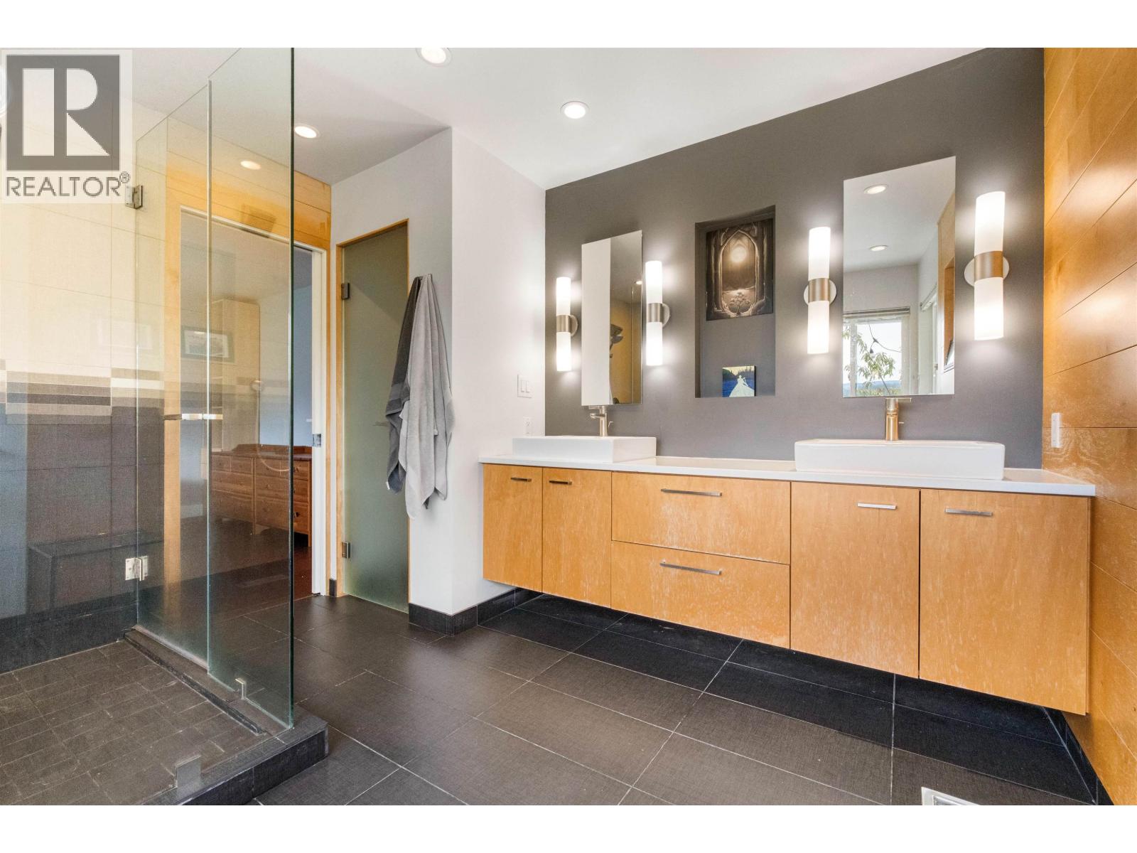 3 Burrard Crescent Property Photo 20
