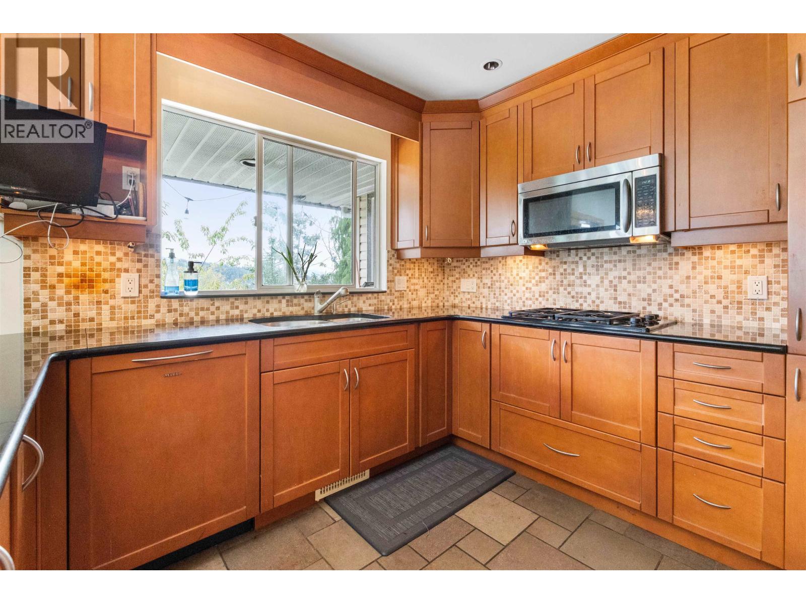 3 Burrard Crescent Property Photo 27