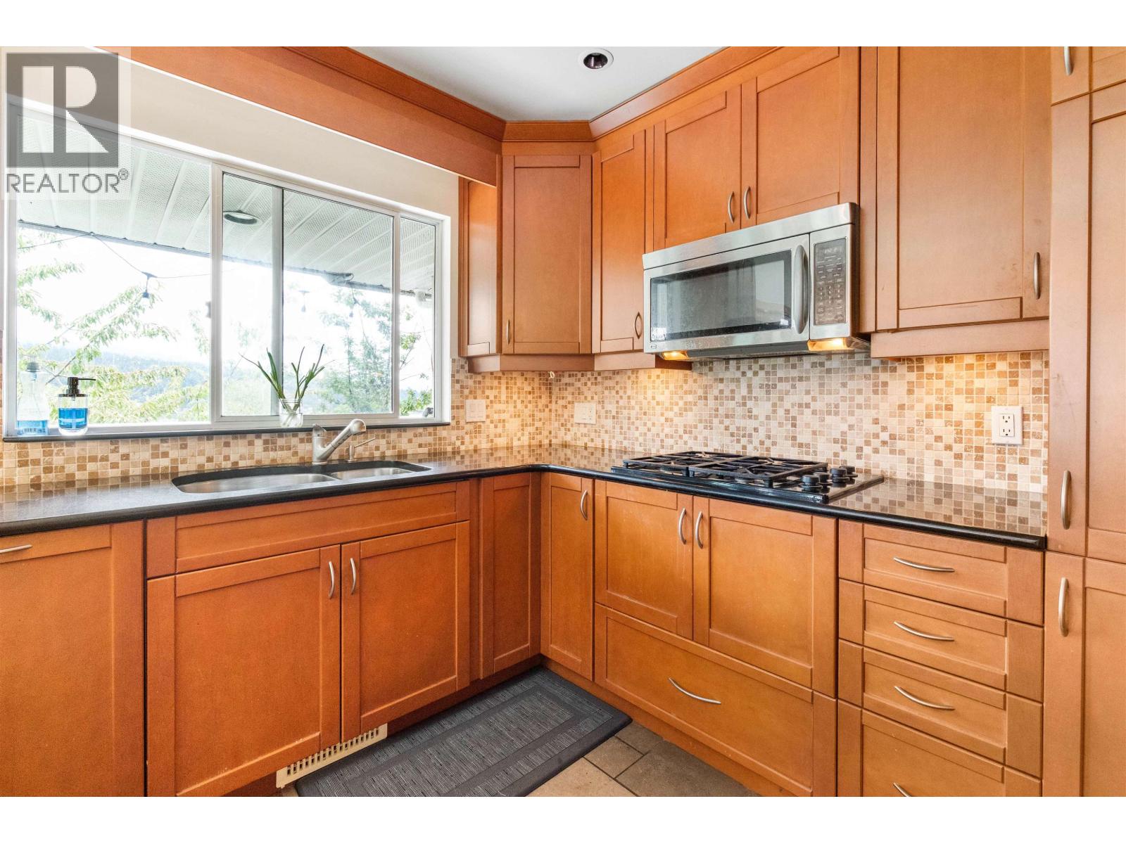 3 Burrard Crescent Property Photo 29