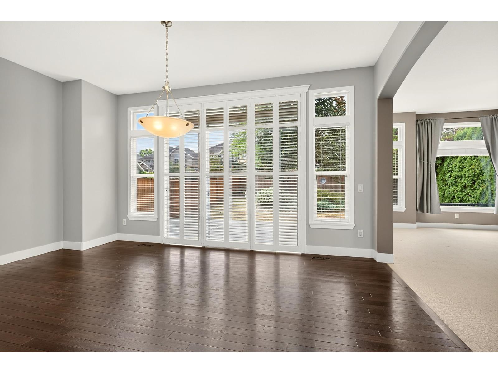 14822 59a Avenue Property Photo 6
