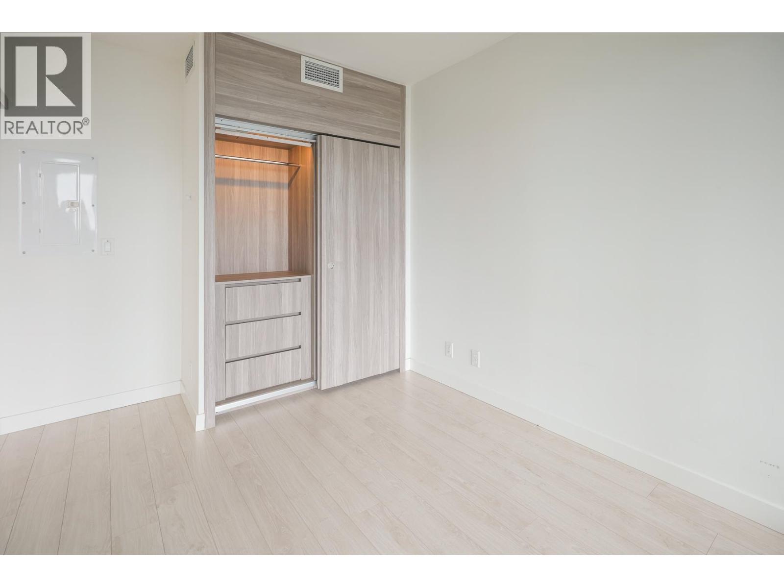 1210 4880 Lougheed Highway Property Photo 11