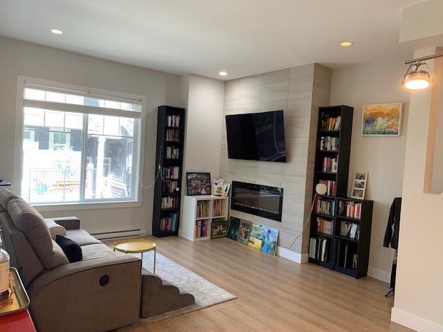 48 2855 158 Street Property Photo 2