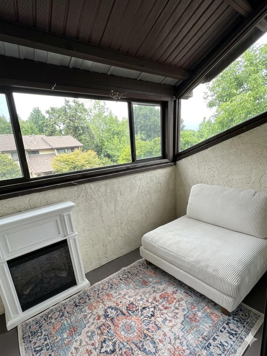 9377 Corbould Street #2 Property Photo 11