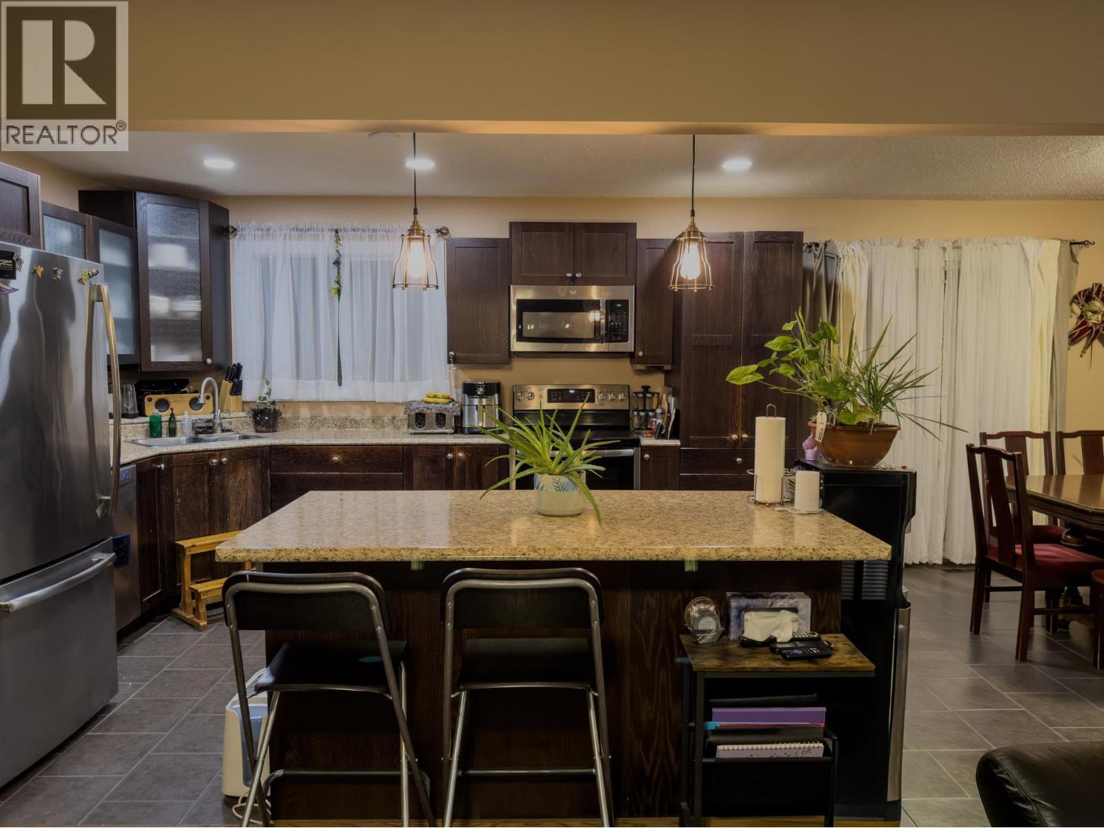 125 Lindsay Street Property Photo 2
