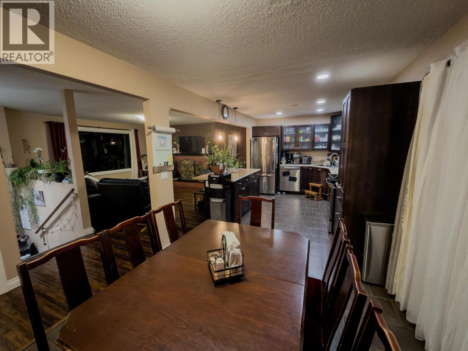 125 Lindsay Street Property Photo 7