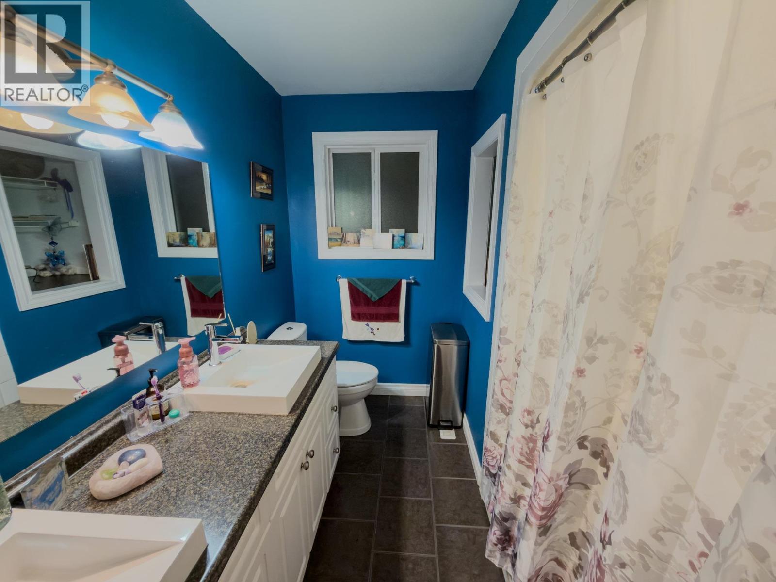 125 Lindsay Street Property Photo 12