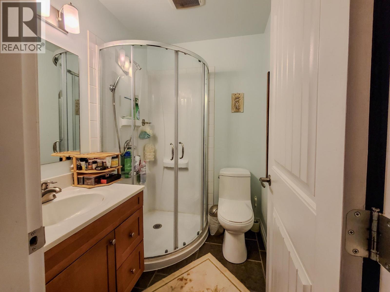 125 Lindsay Street Property Photo 15