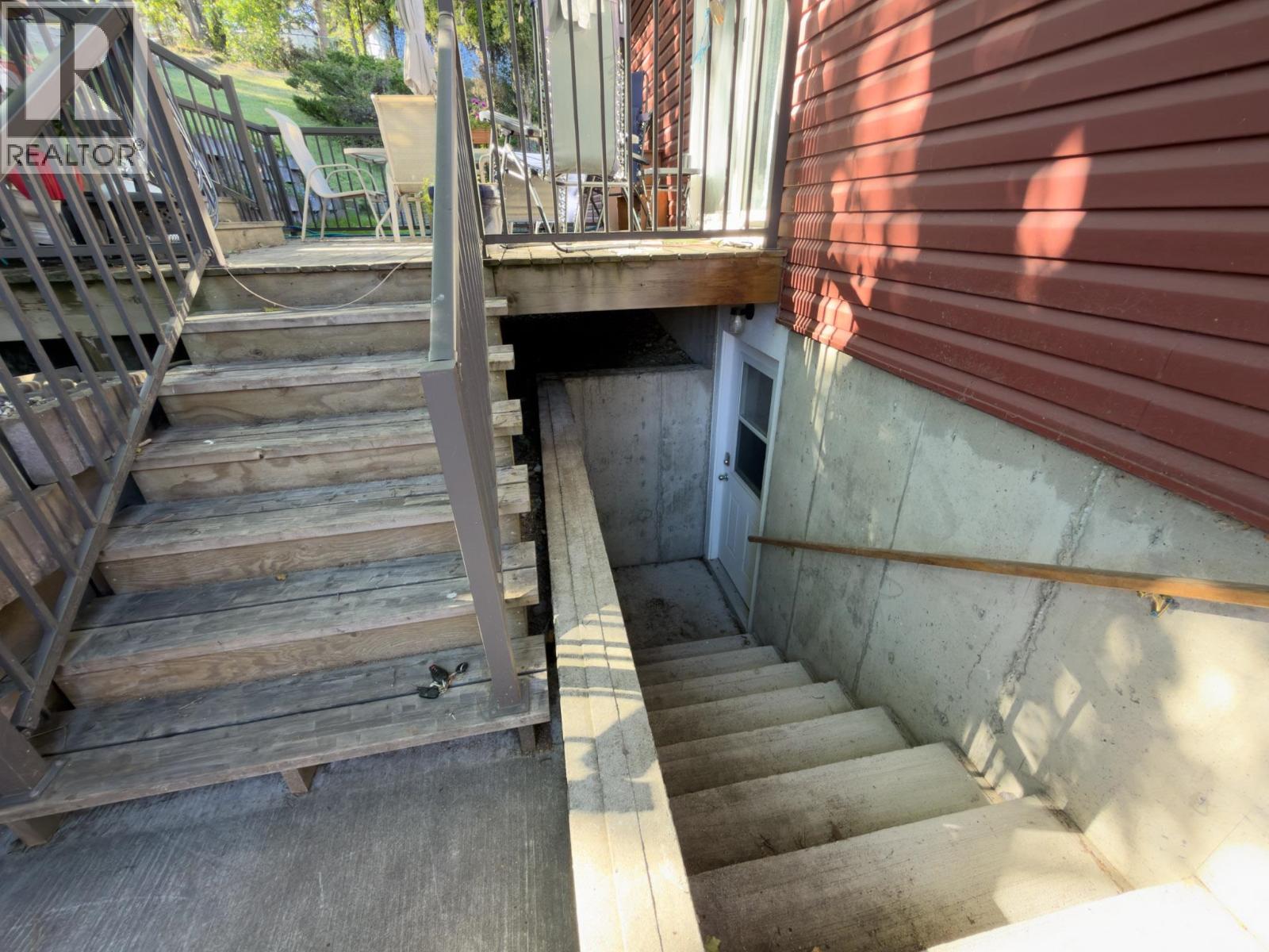 125 Lindsay Street Property Photo 21