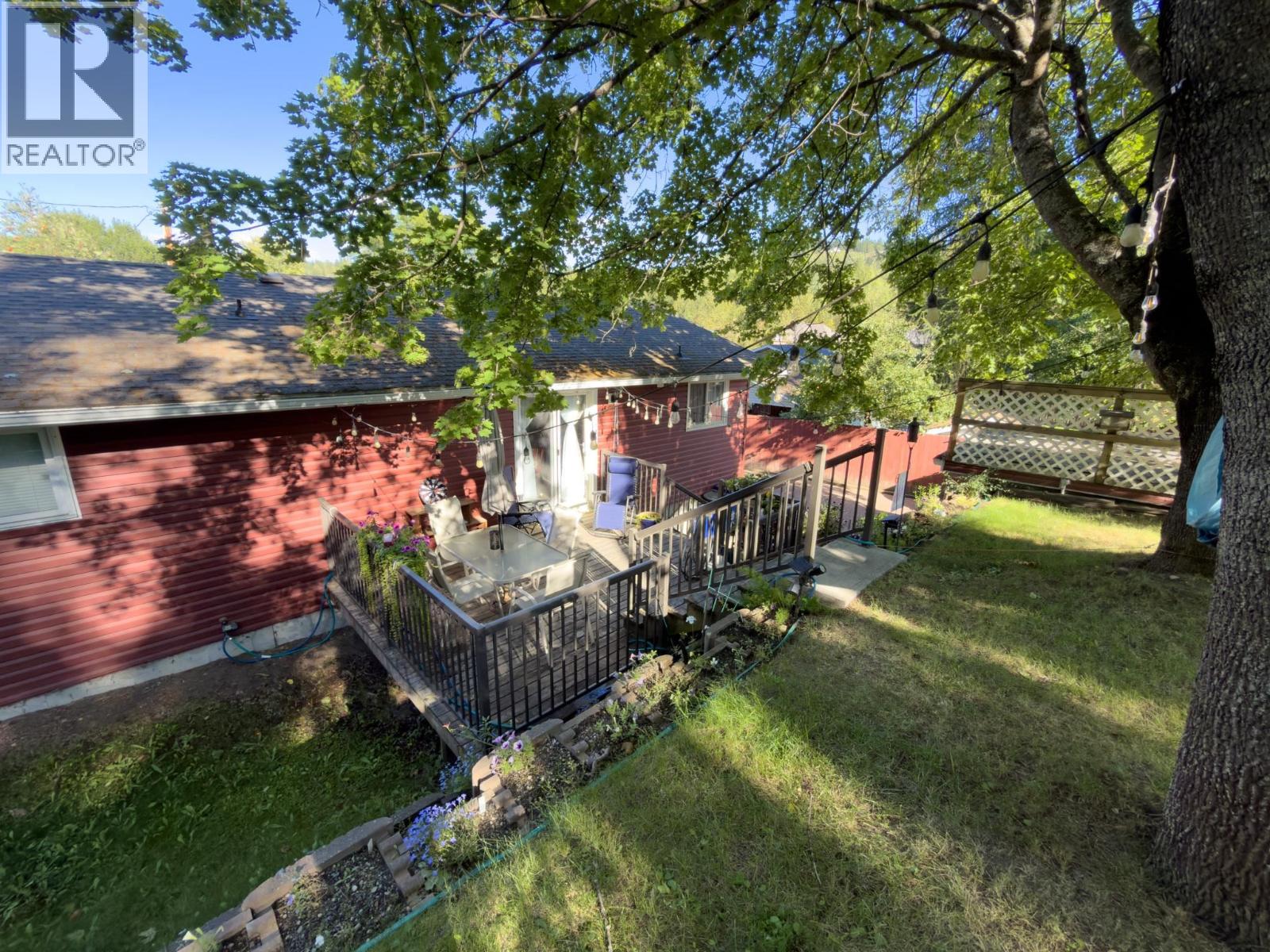125 Lindsay Street Property Photo 25