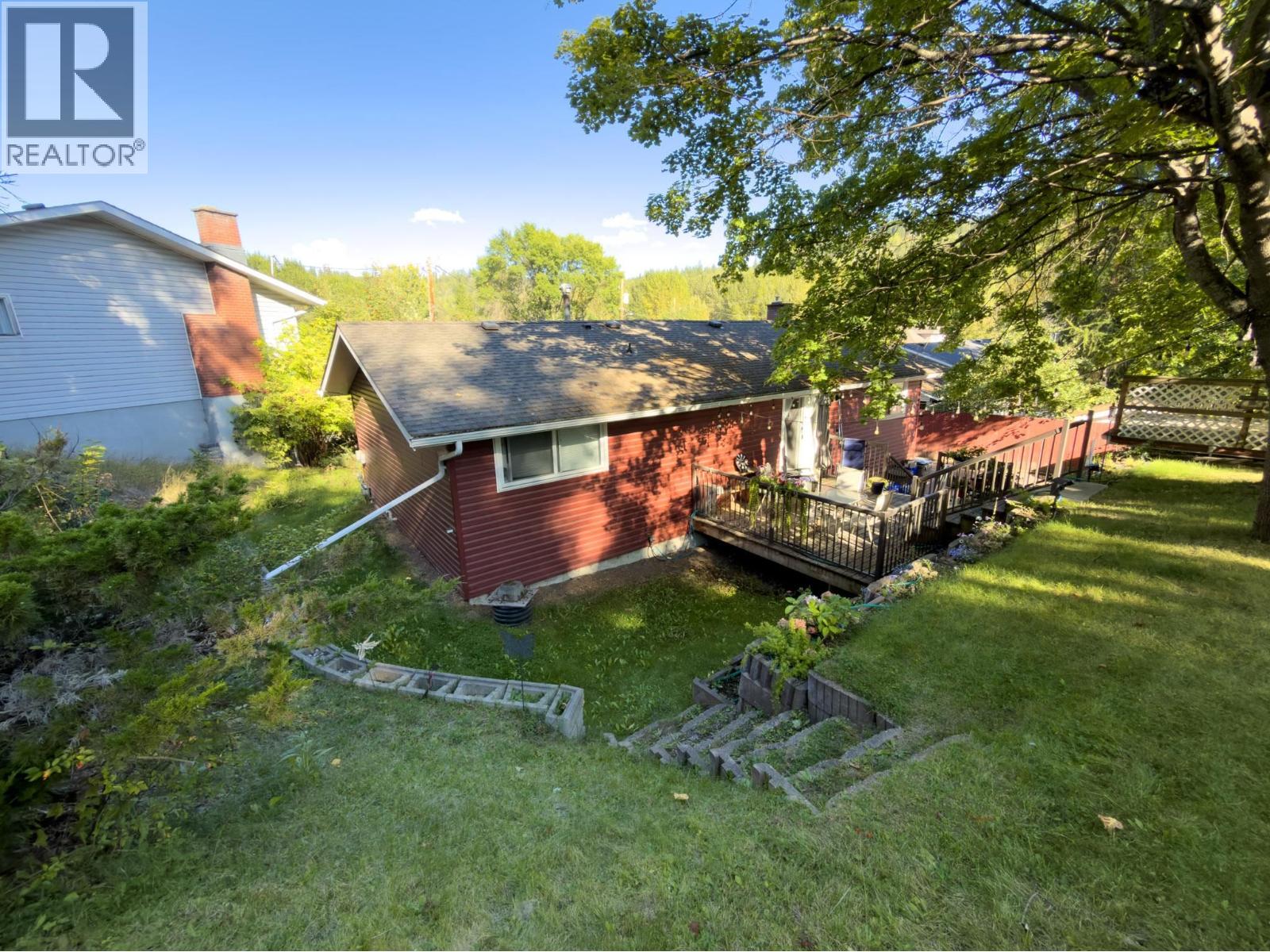 125 Lindsay Street Property Photo 31