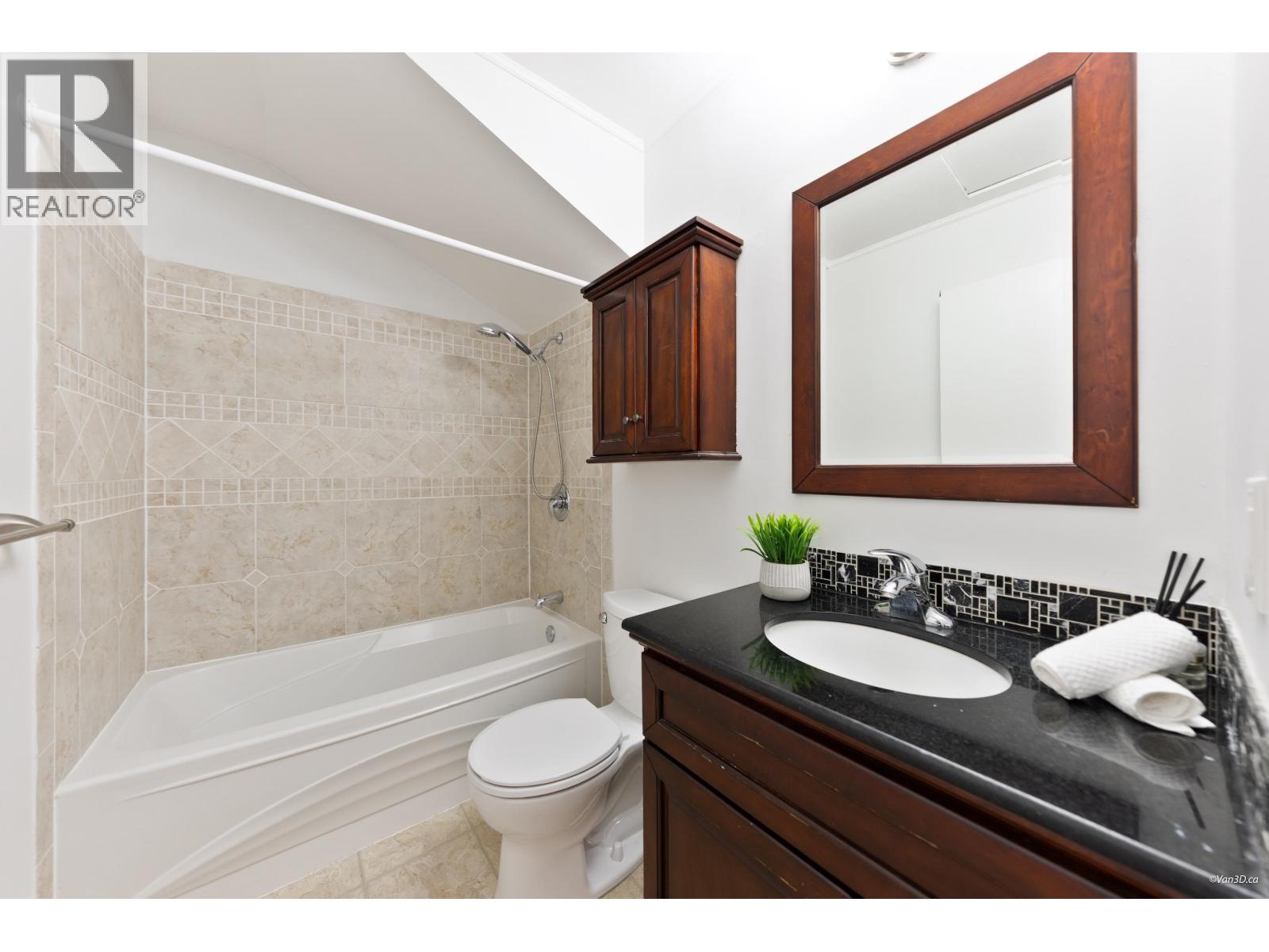 2512 Burian Drive Property Photo 23