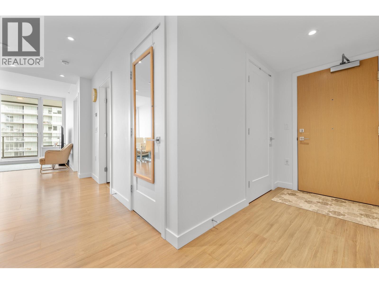606 6699 Dunblane Avenue Property Photo 19