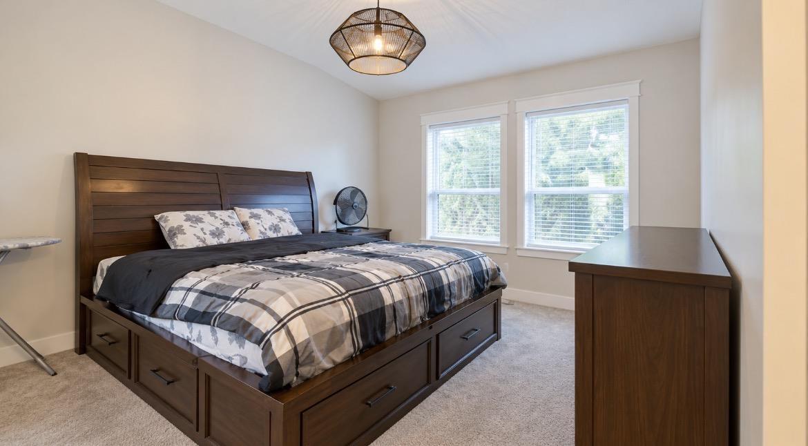 21 4217 Old Clayburn Road Property Photo 31