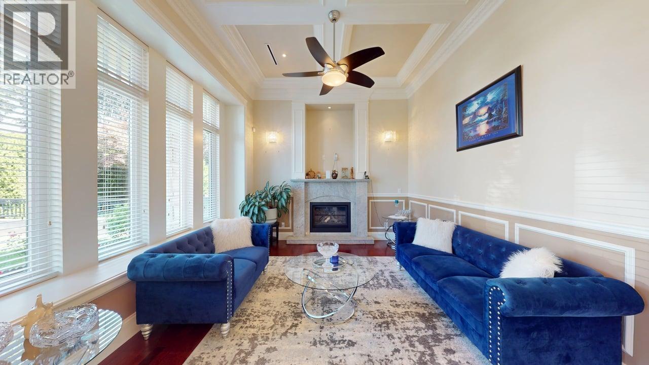 1010 Edinburgh Street Property Photo 2