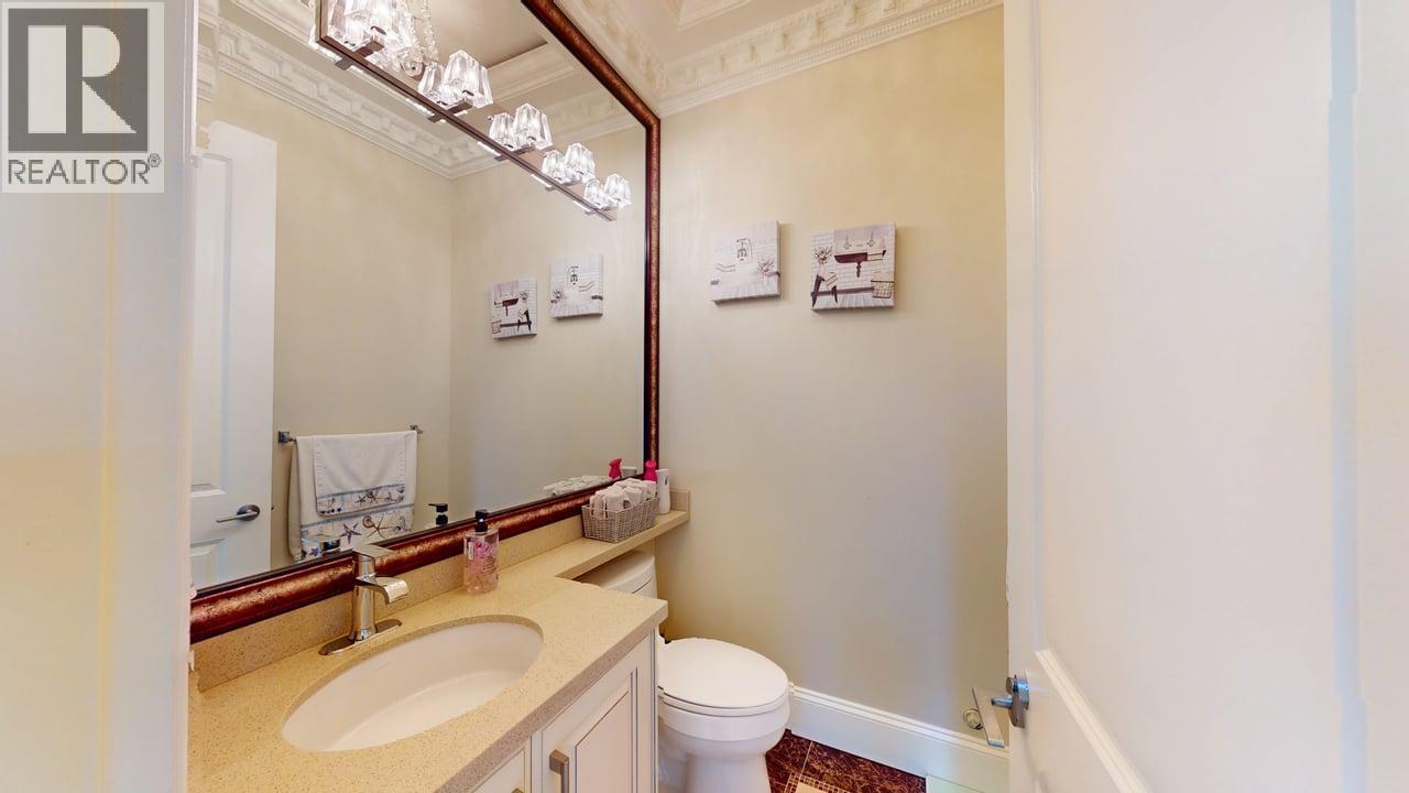 1010 Edinburgh Street Property Photo 15